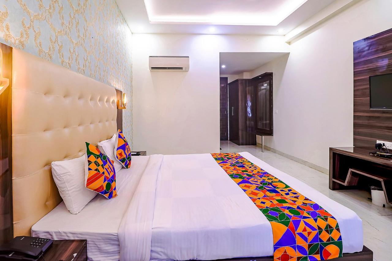 Fabhotel Swess Grand Agra  Kültér fotó