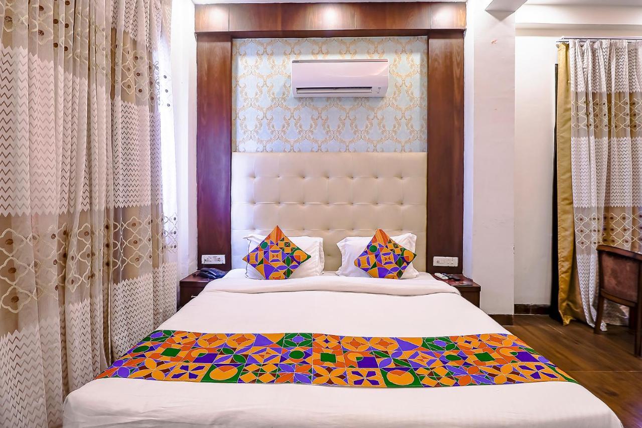Fabhotel Swess Grand Agra  Kültér fotó