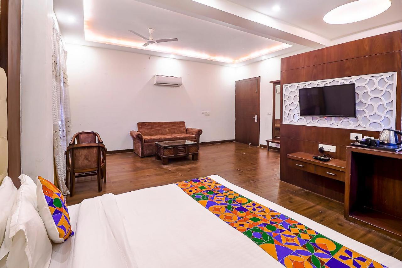 Fabhotel Swess Grand Agra  Kültér fotó